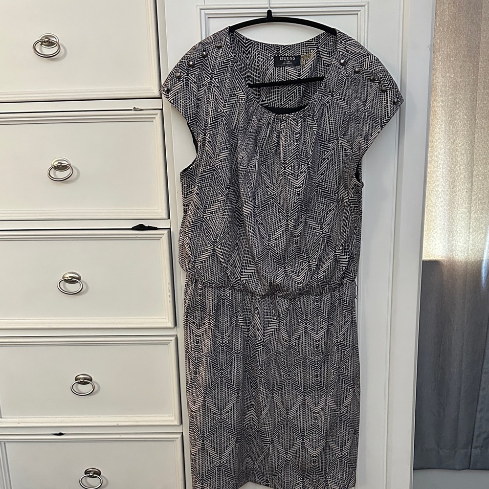 Guess Geometric Midi Dress